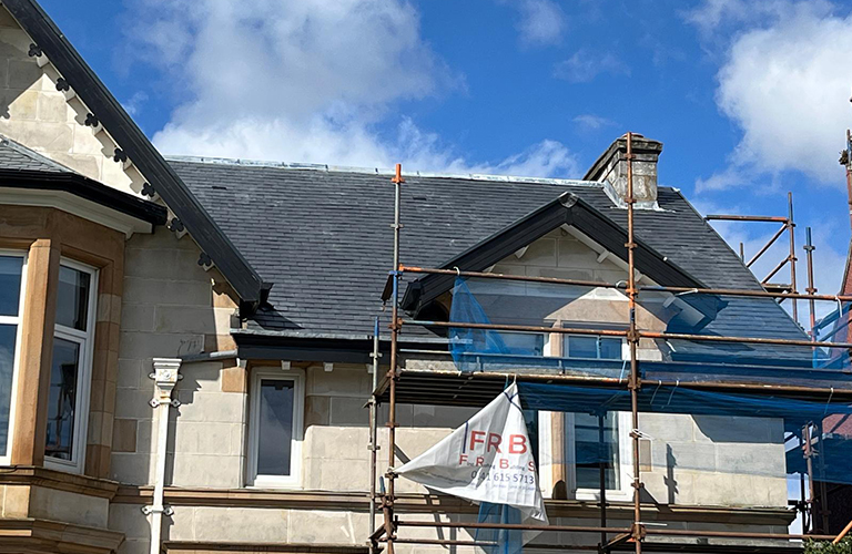 roof repairs glasgow